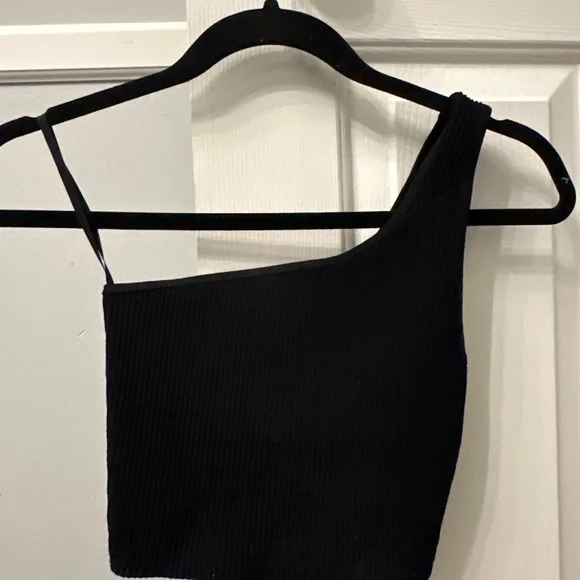 Shirts - Picture 3 of 10